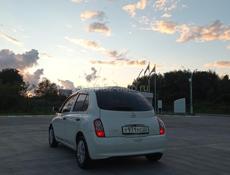 Nissan March