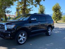 Toyota Sequoia