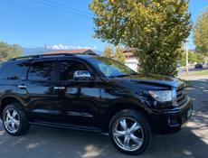 Toyota Sequoia