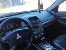 Mitsubishi Galant