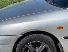 Mitsubishi Carisma