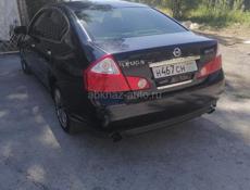 Nissan fuga