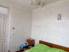 Продается большой двухэтажный дом, расположен в Сухуме в районе Ачадары