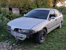 На разборе митсубиси каризма 