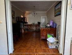 Продам квартиру в районе магазина "Волна"