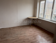 Продаю квартиру на массиве