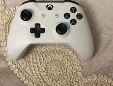 Продам срочно Xbox one