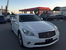Nissan Fuga