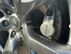 Nissan fuga