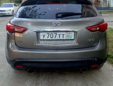 Infiniti FX