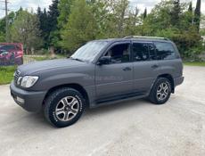 Lexus LX