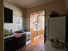 продается 2х комнатная квартира в центре, Сухум