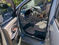 Mitsubishi Grandis
