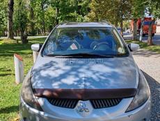 Mitsubishi Grandis