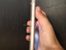 iPhone 8+