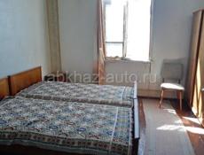 2-х этаж. дом-до 11 школы и ул.Эшба- 500м
