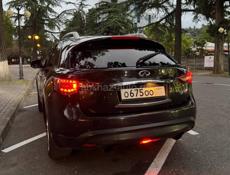 Infiniti FX