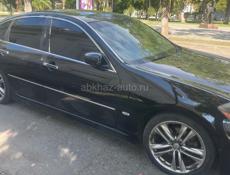 Nissan fuga