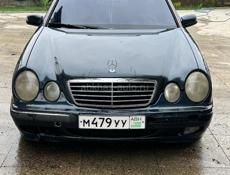 Mercedes-Benz 190