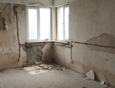 Продаётся 4-х комнатная квартира (95 м2) в Пицунде 