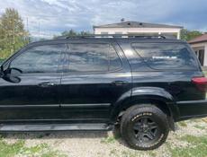 Toyota Sequoia