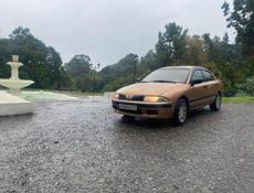 Mitsubishi Carisma