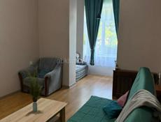 Сдам на длительный срок с 15 октября по июнь месяц большую двухкомнатную квартиру!