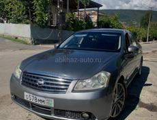Nissan fuga