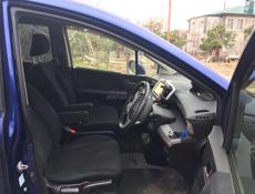 Honda FR-V