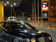 Bentley Continental Flying Spur