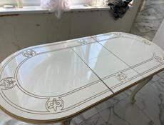 Срочно продается стол