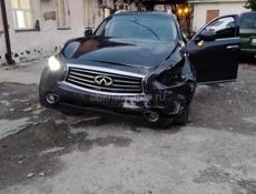 Infiniti FX
