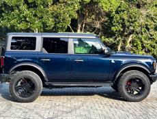 Ford Bronko