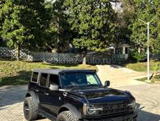 Ford Bronko