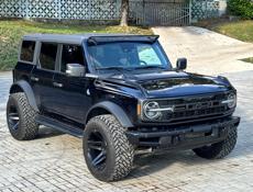 Ford Bronko