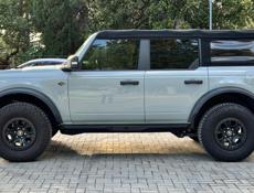 Ford Bronko