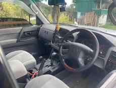 Mitsubishi Montero