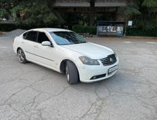 Nissan fuga