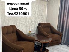 Продаются два раскладываемых кресла и деревянный столик за 30 тыс !