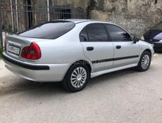 Mitsubishi Carisma