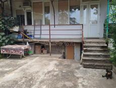 Четырёхкомнатная квартира ГАГРА(центр)