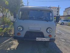 УАЗ 452