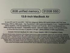 Macbook air, М2, 2022, экран 13’ , память 512 GB, цвет Starlight.