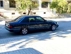 Mercedes-Benz 124