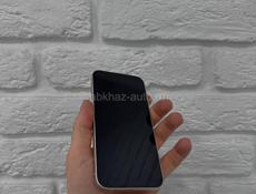 iPhone 13 128Gb без ремонтов 