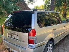 Mitsubishi Space Wagon