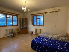 Продаётся дом трёх этажный, 12 комнат, участок 3 сотки