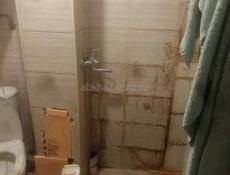 нужен сантехник плиточник