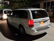 Chrysler Town & Country