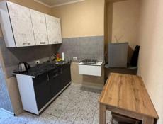 Сдается 1 комнатная квартира в центре на длительный срок